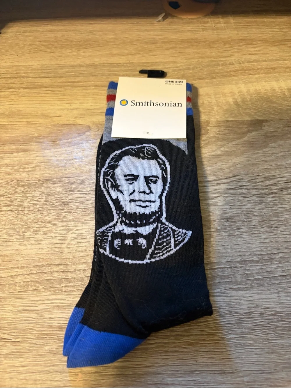 Smithsonian Men's Black & Blue Crew Socks with Historical Portrait